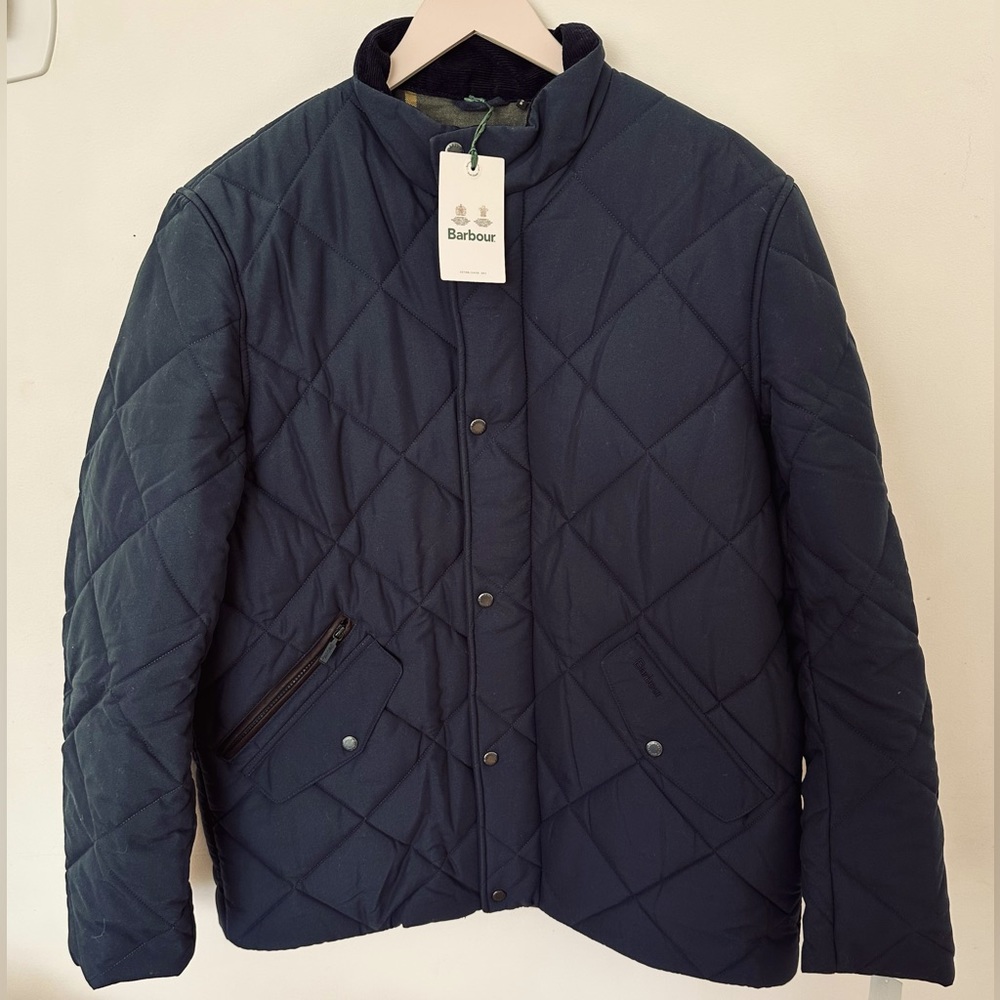 NWTs Barbour Men’s Winter Chelsea Quilted Jacket. Navy. Large